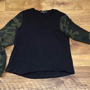 Generation Love Women’s Black Long Sleeve With Camo Sleeves Size M